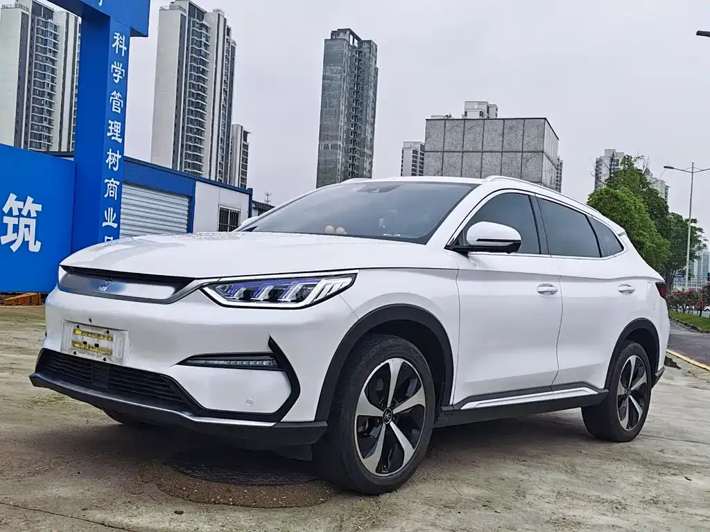 BYD PLUS New Energy — фото 2