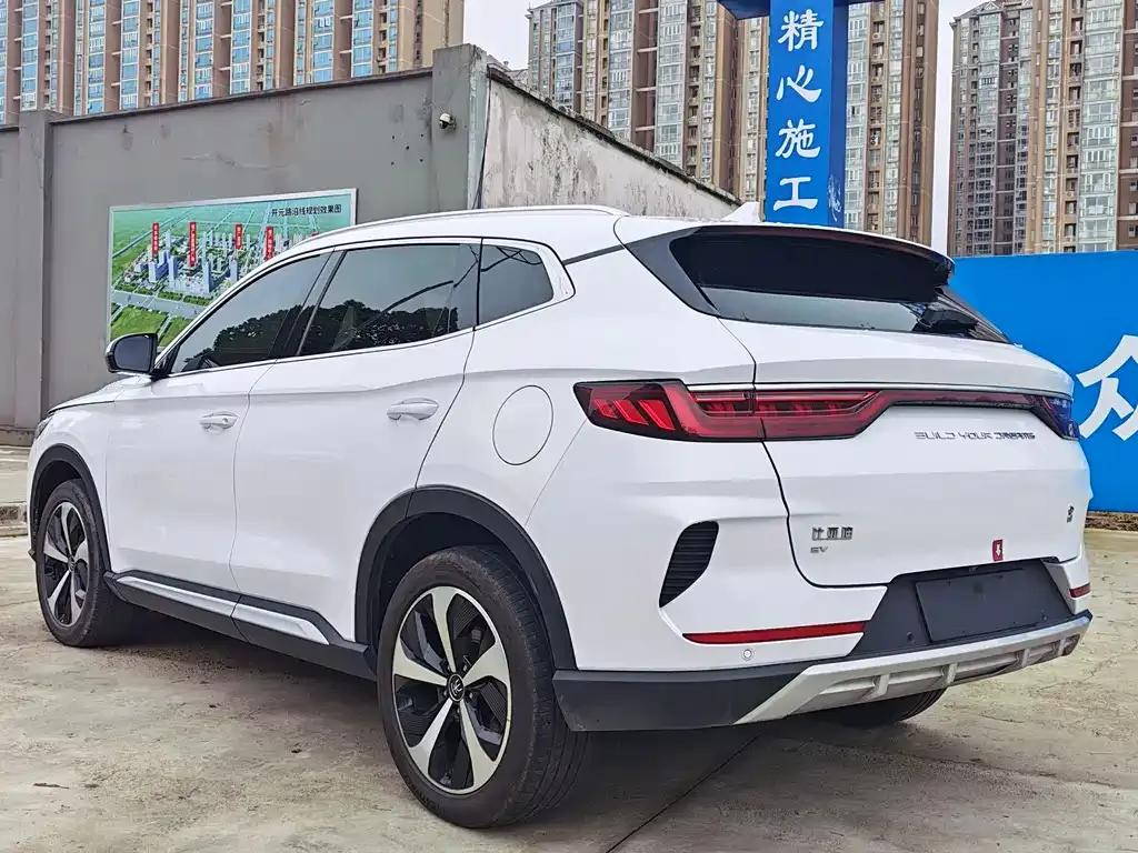 BYD PLUS New Energy — фото 10