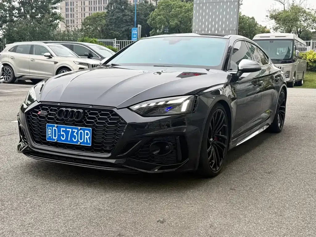 Audi RS 5
