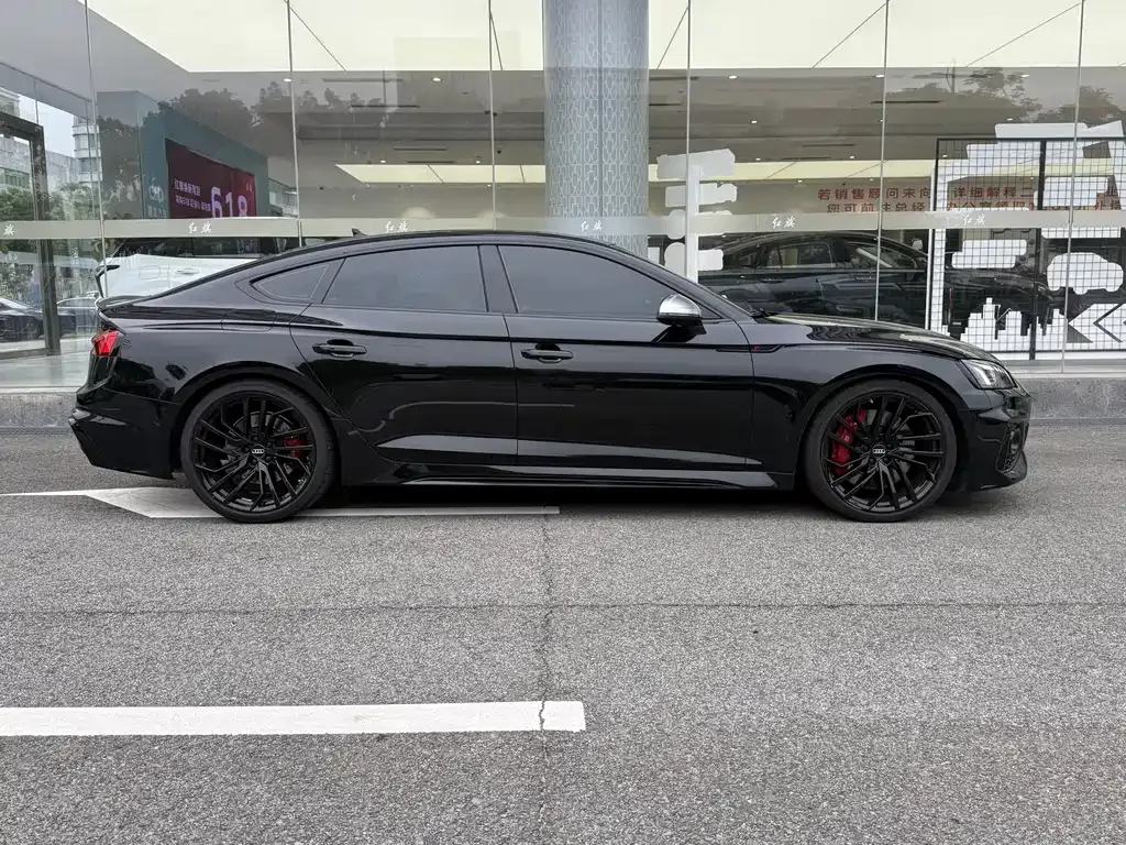 Audi RS 5 2022 из CN, фото 10