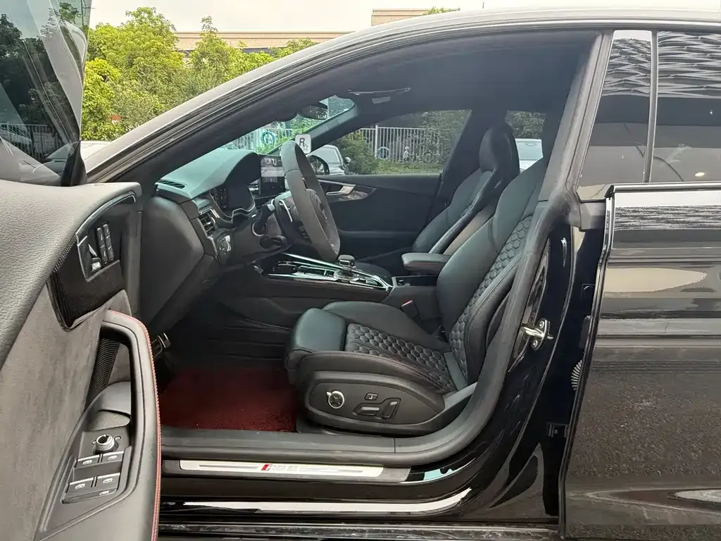 Audi RS 5 2022 из CN, фото 5
