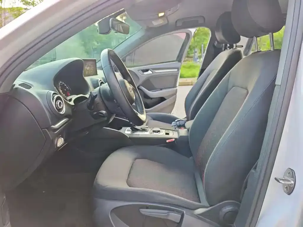 Audi A3 2021 из CN, фото 3