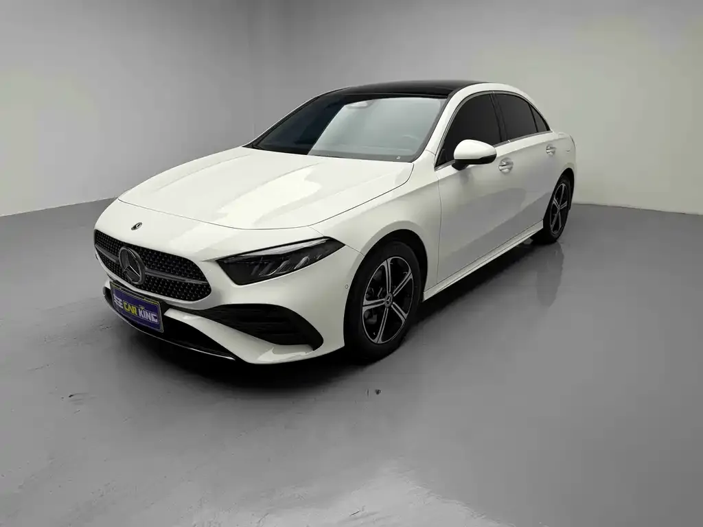 Mercedes-Benz A-Class — фото 1