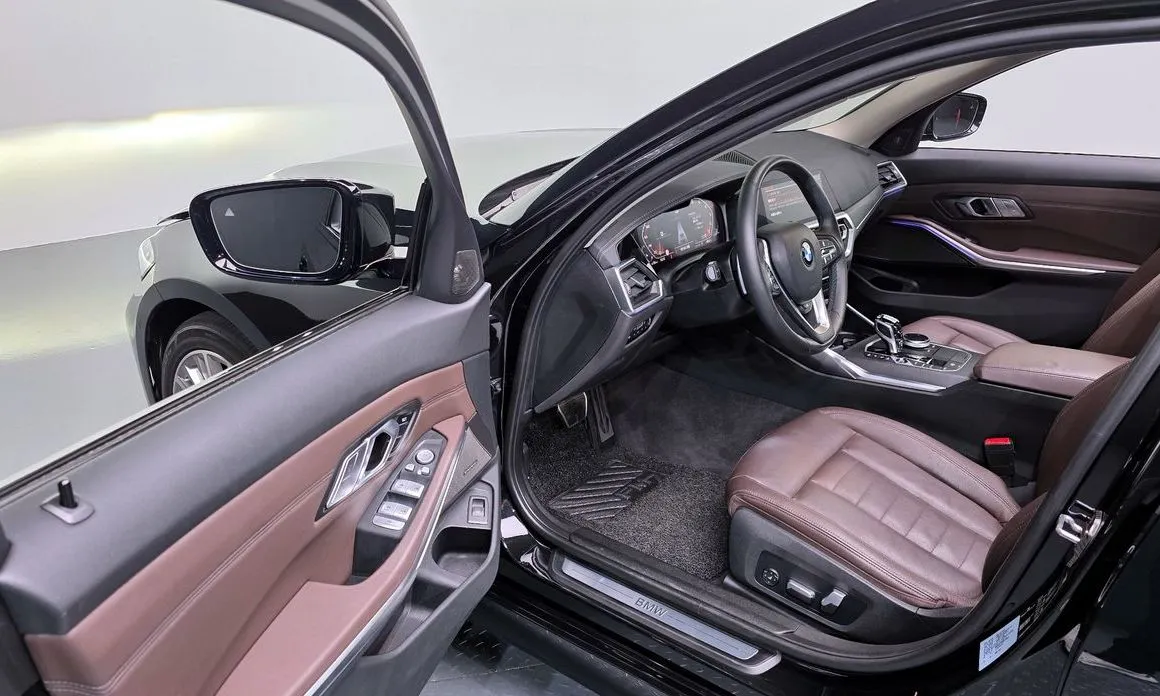 BMW 3-Series 2021 из KR, фото 6