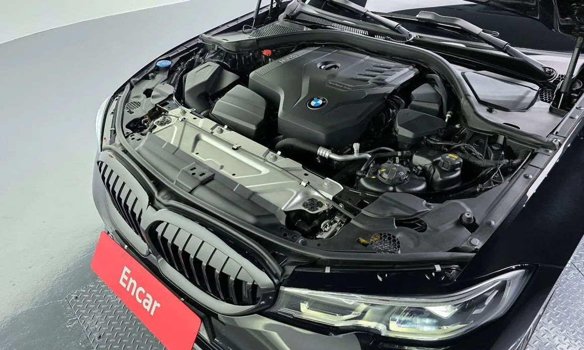 BMW 3-Series 2021 из KR, фото 7