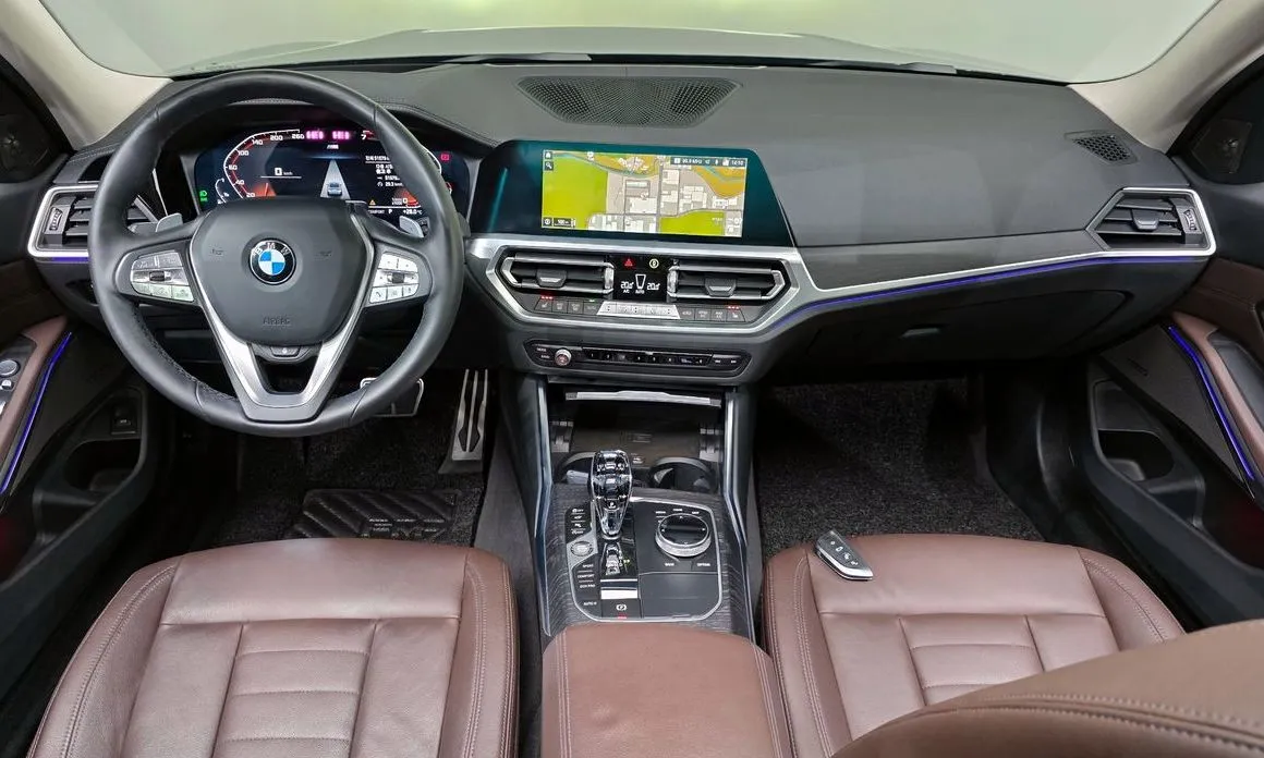 BMW 3-Series 2021 из KR, фото 5