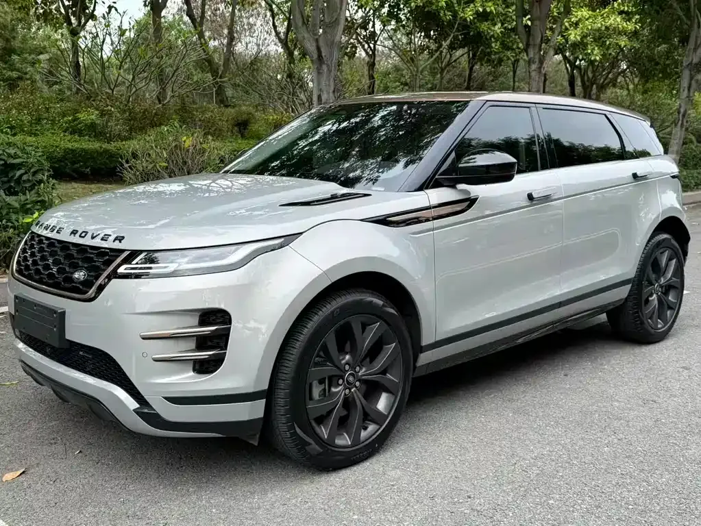 Land Rover Evoque — фото 1