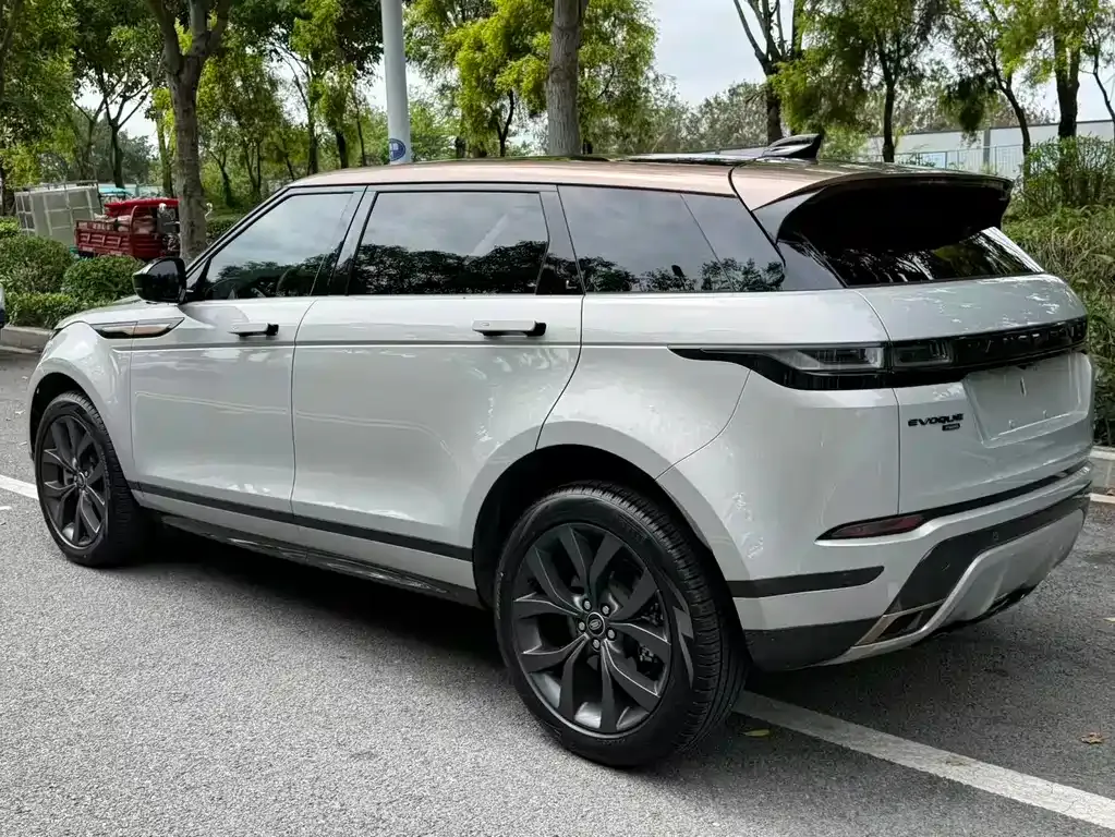 Land Rover Evoque — фото 6