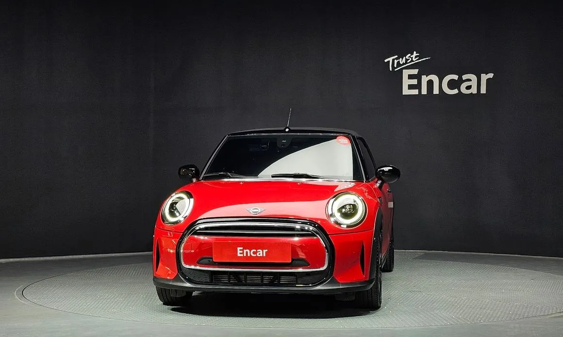 Mini Cooper Convertible 2024 из KR, фото 3