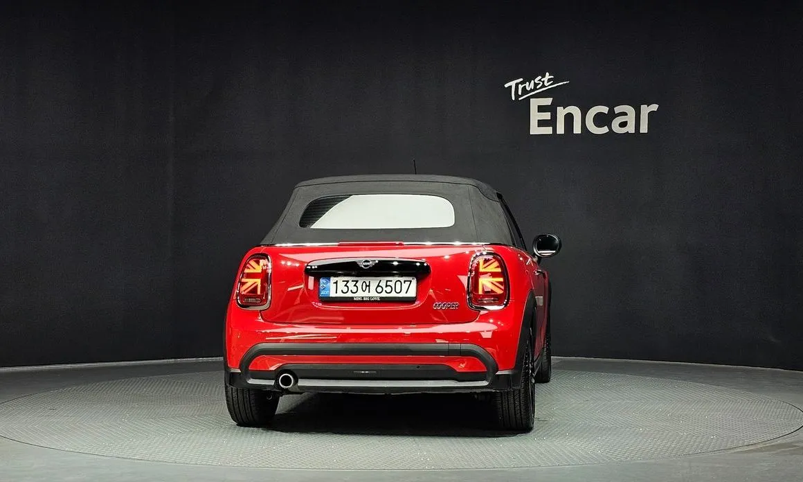 Mini Cooper Convertible 2024 из KR, фото 6
