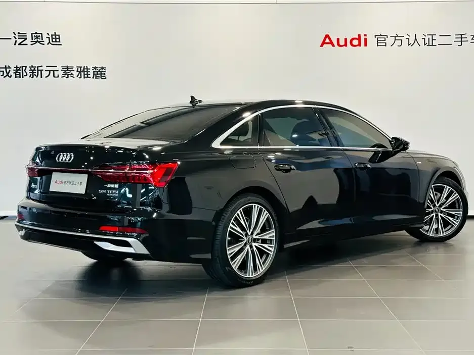 Audi A6L — фото 5