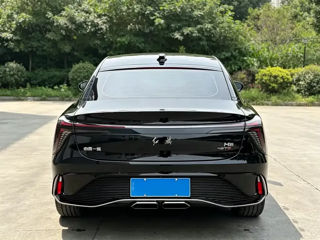 Hongqi H6 — фото 2