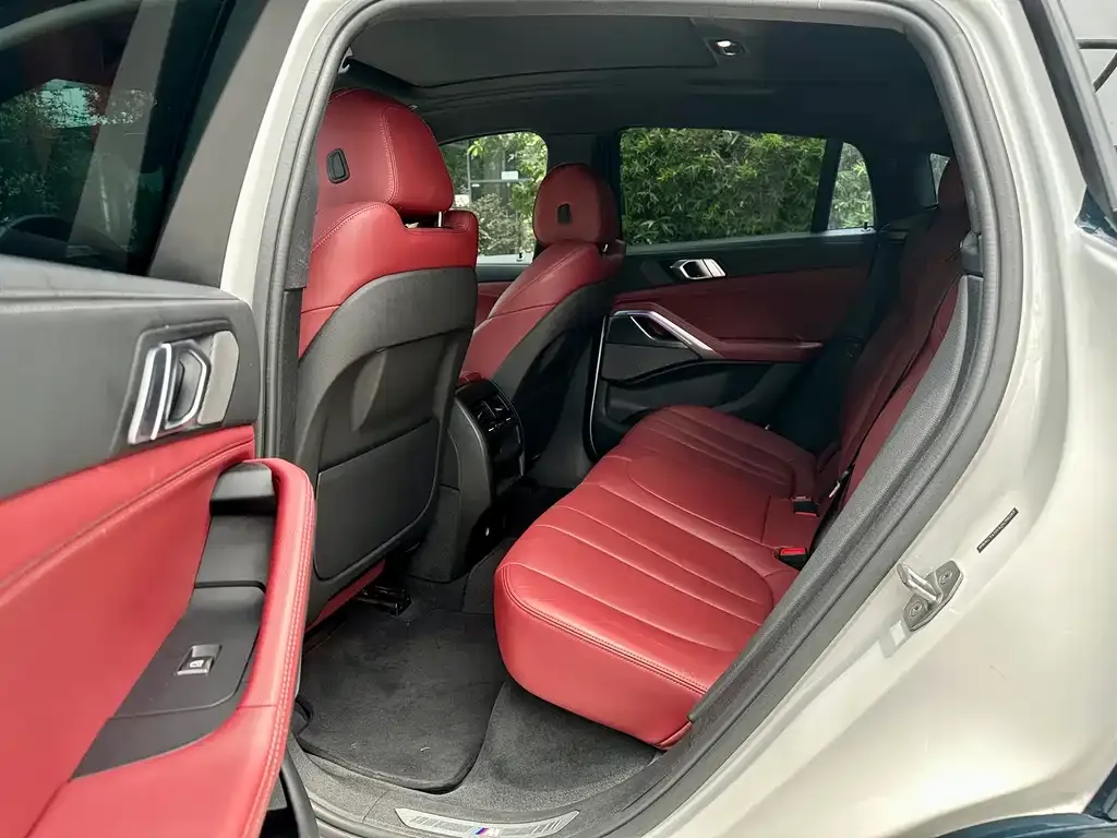 BMW X6 2022 из CN, фото 4
