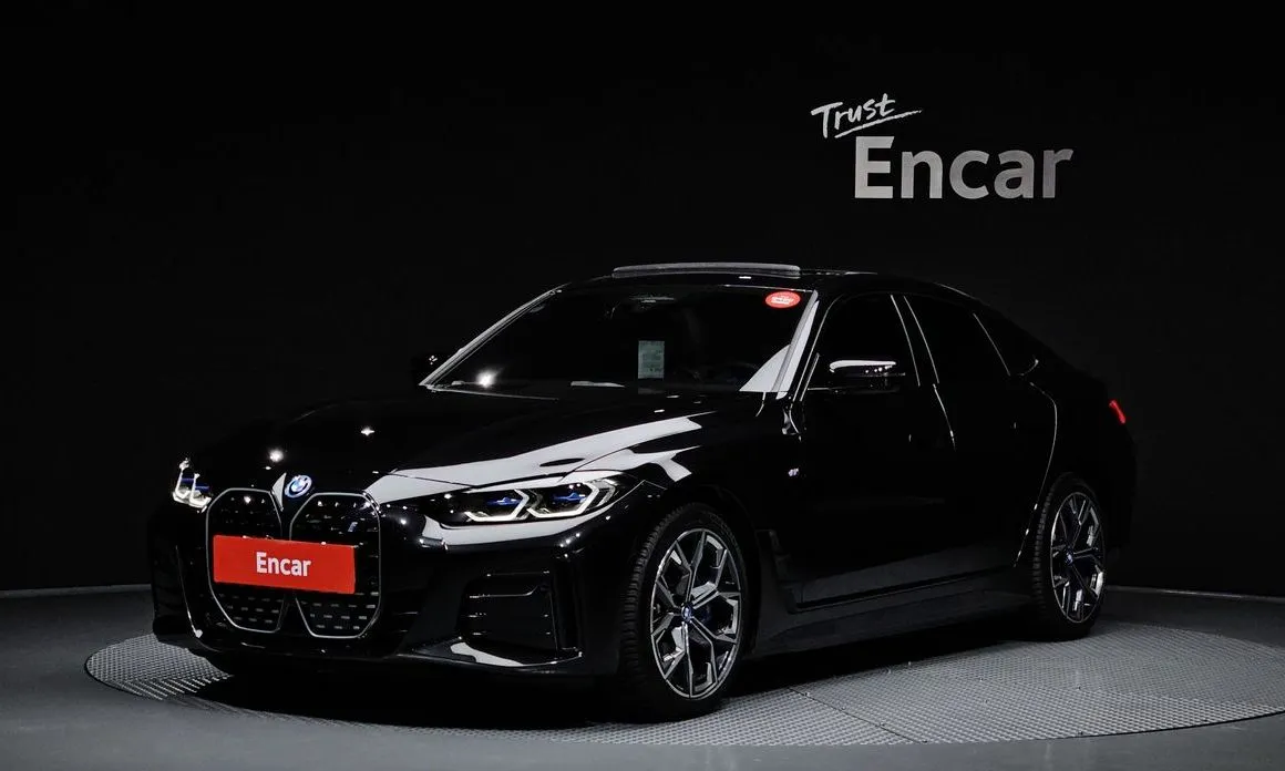 BMW i4