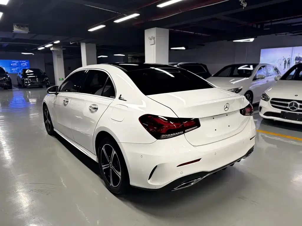 Mercedes-Benz A-Class — фото 7