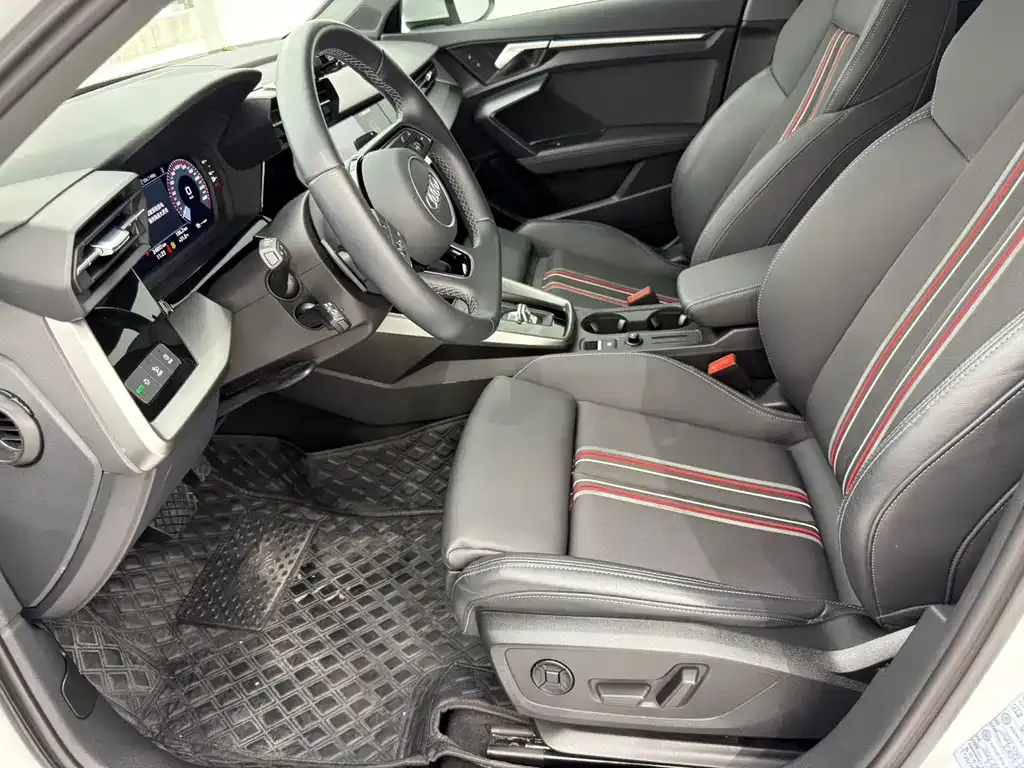 Audi A3 — фото 10