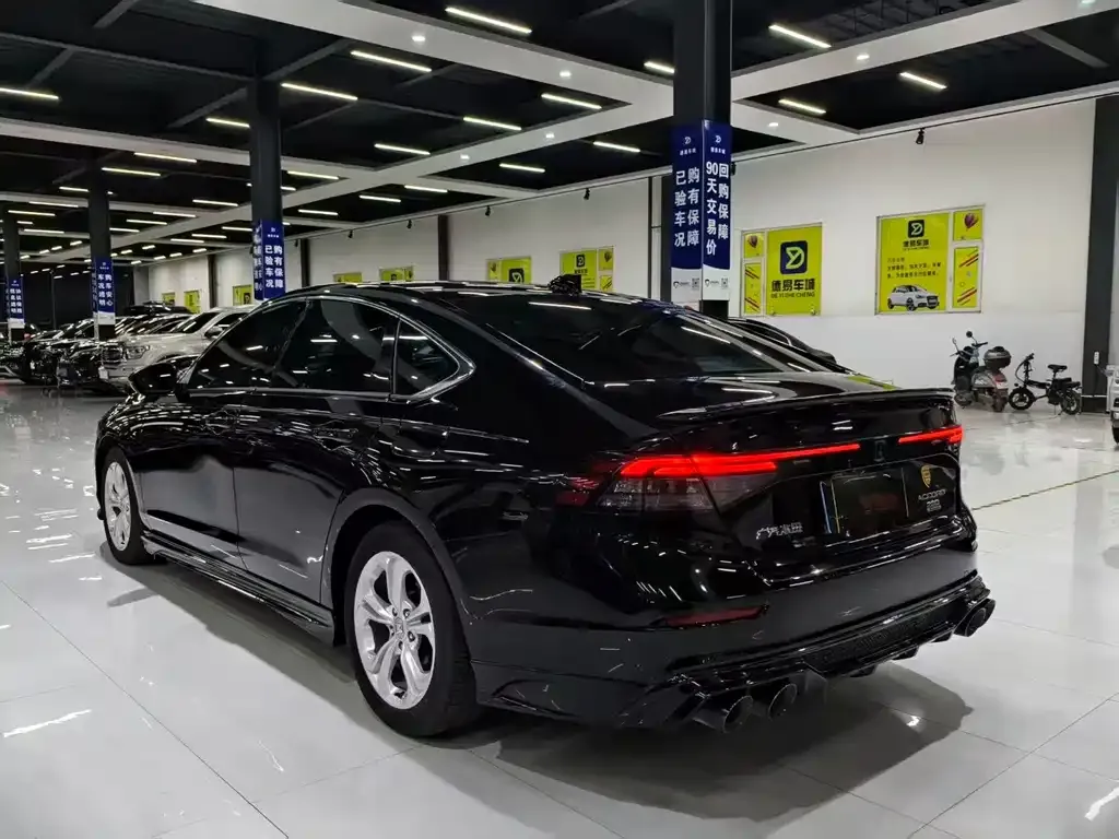 Honda Accord — фото 3