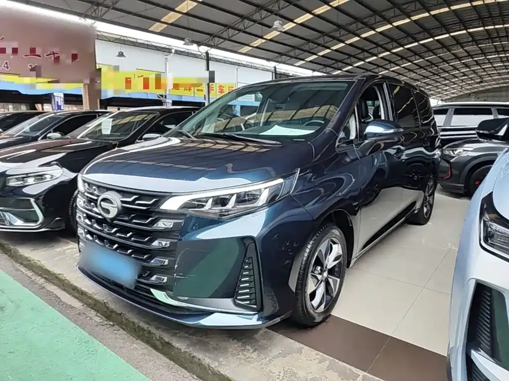 GAC Motor Trumpchi M6 — фото 1