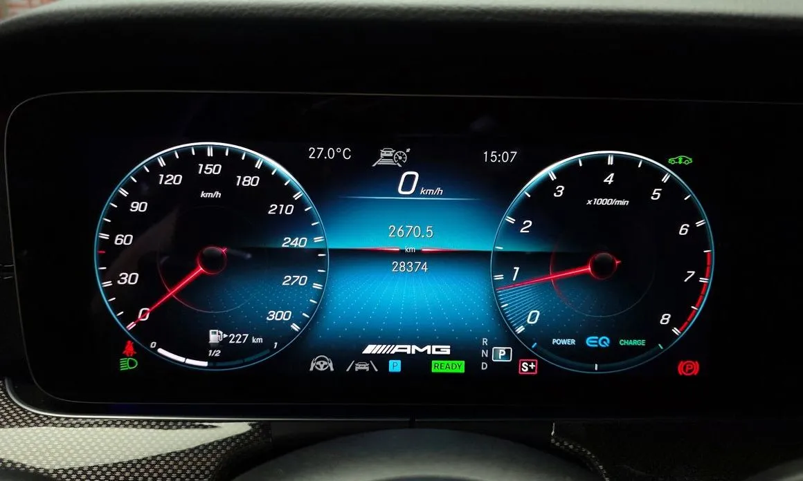 Mercedes-Benz E-Class 2021 из KR, фото 9