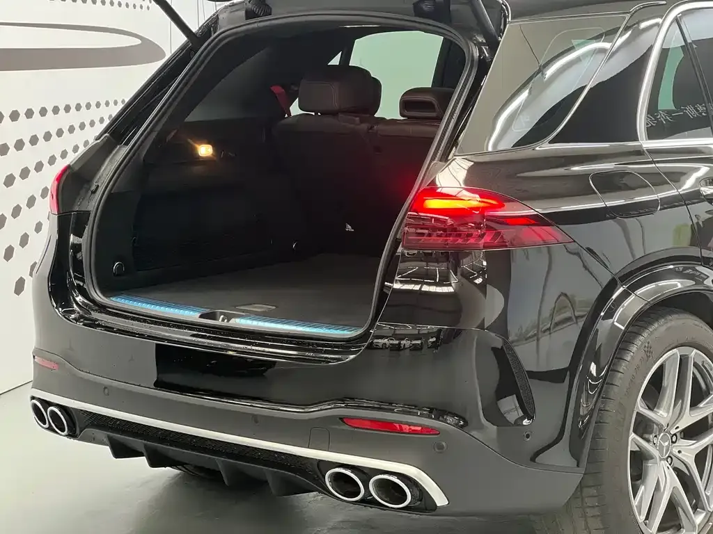 Mercedes-Benz GLE AMG — фото 6