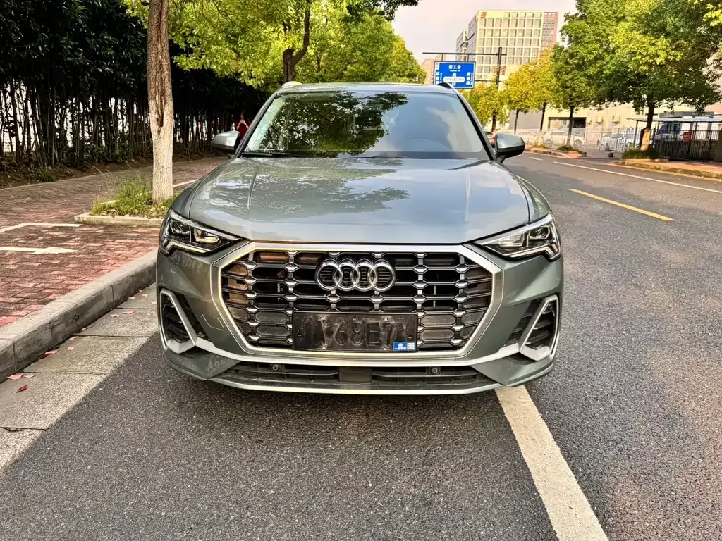 Audi Q3 — фото 3