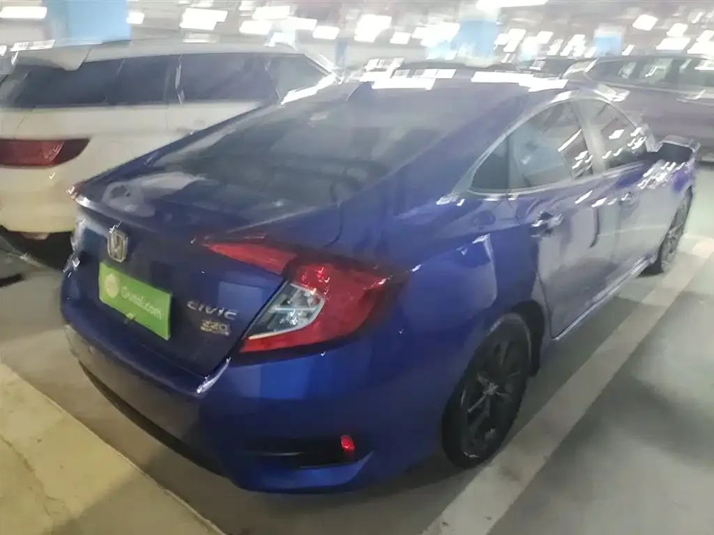 Honda Civic — фото 4