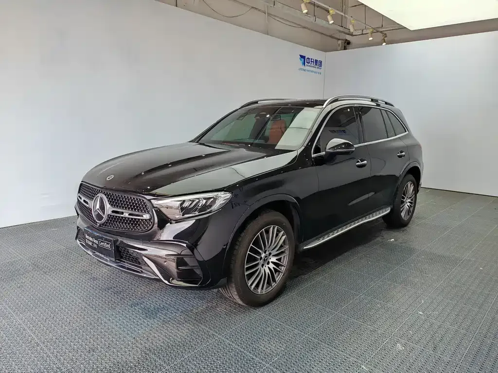 Mercedes-Benz GLC — фото 1