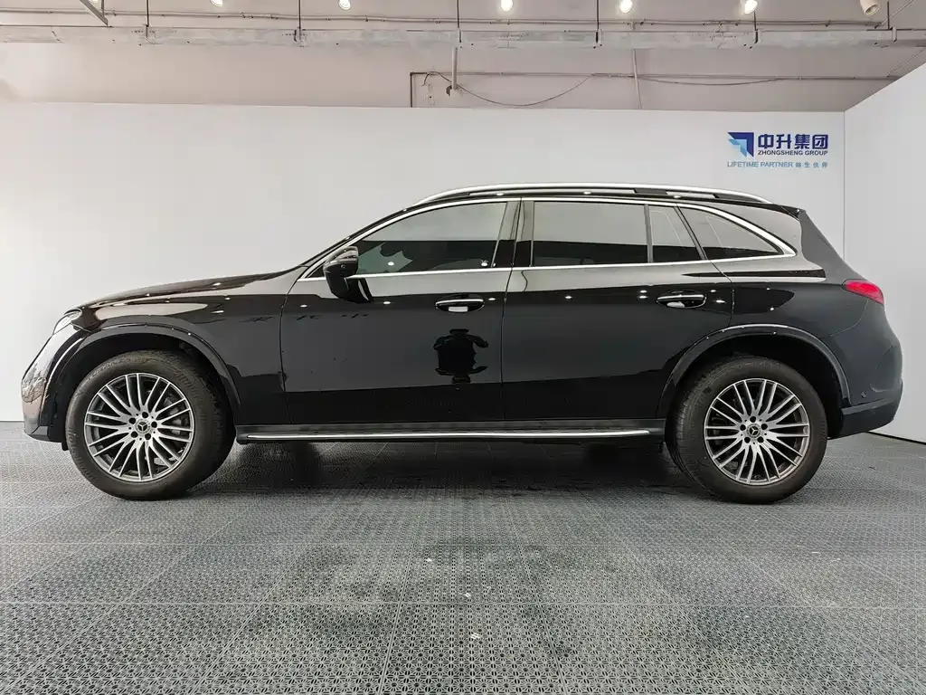 Mercedes-Benz GLC — фото 10
