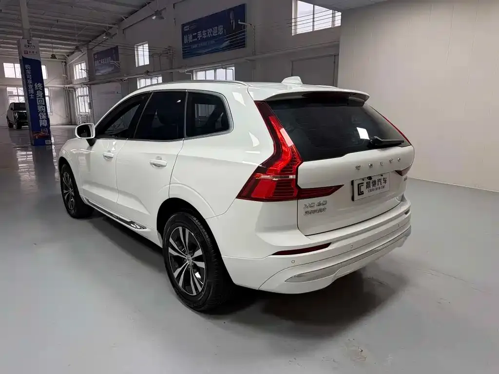Volvo XC60 2022 из CN, фото 6