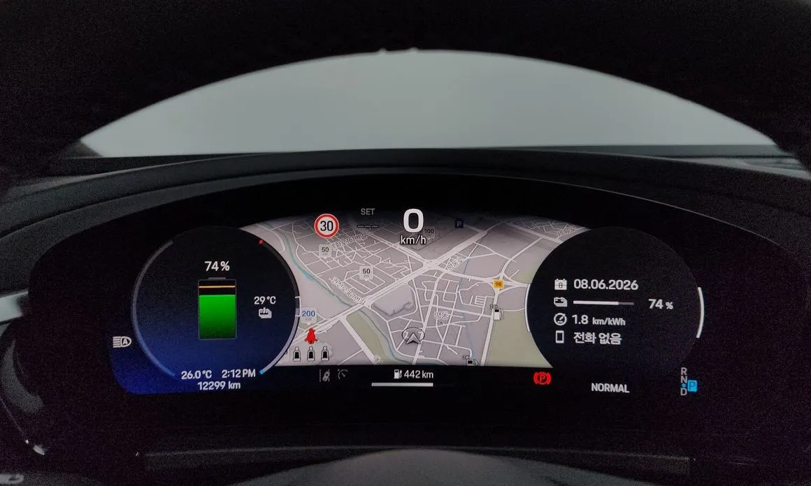 Porsche Macan 2025 из KR, фото 9