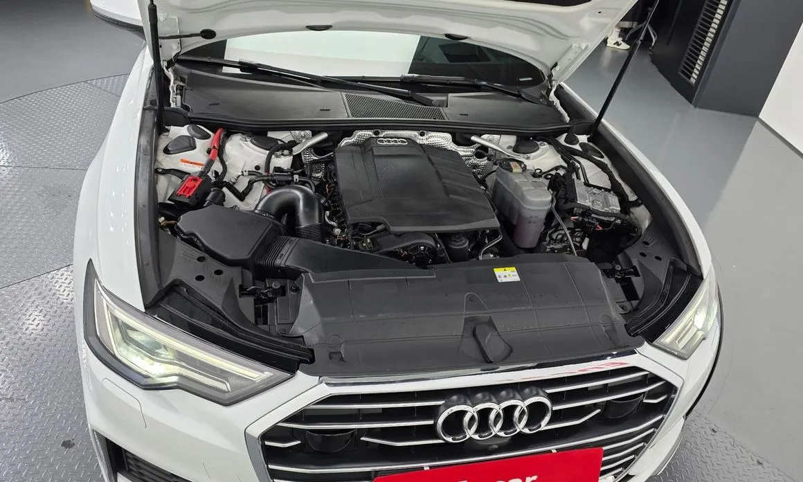 Audi A6 — фото 6