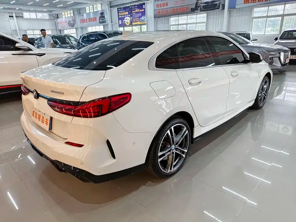 BMW 2 Series (Import) 2023 из CN, фото 3
