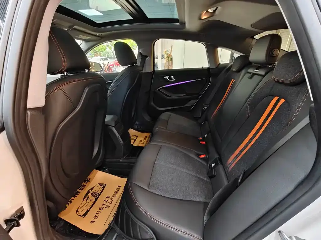 BMW 2 Series (Import) 2023 из CN, фото 4