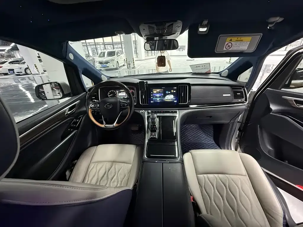 GAC Motor Trumpchi M8 — фото 2