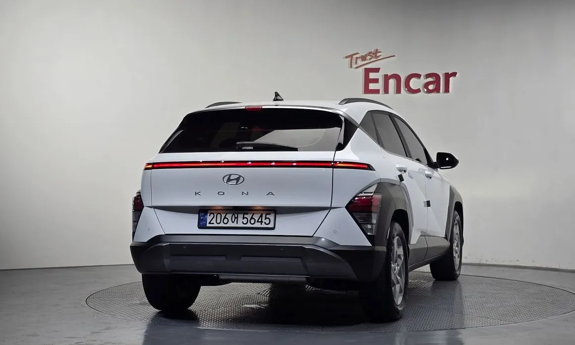 Hyundai Kona 2024 из KR, фото 2
