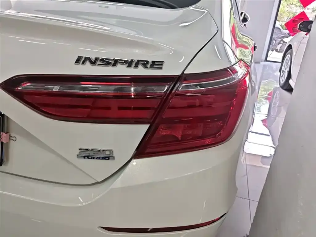 Honda Inspire — фото 3
