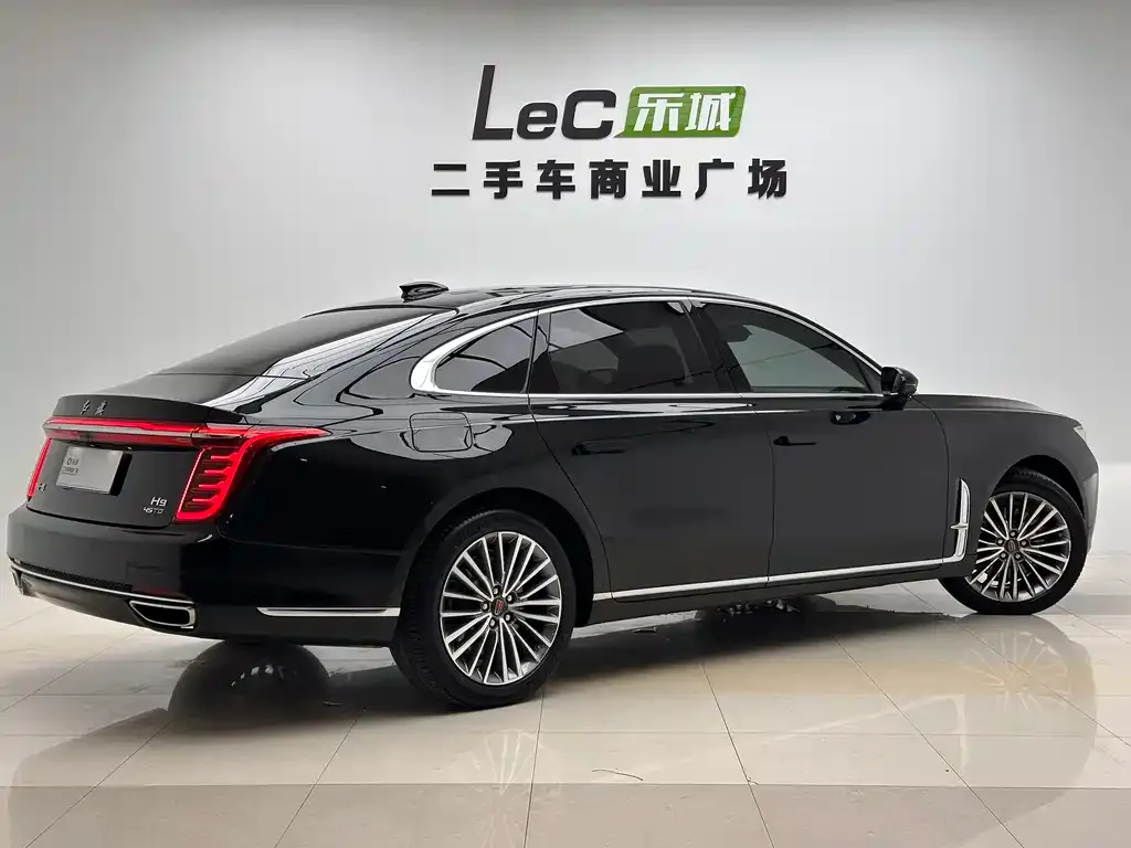 Hongqi H9 — фото 7