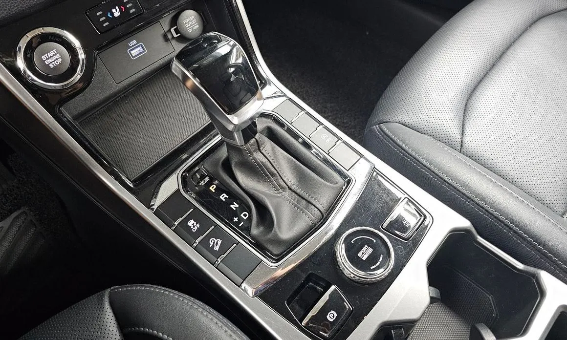 KG Mobility (Ssangyong) KORANDO 2023 из KR, фото 7