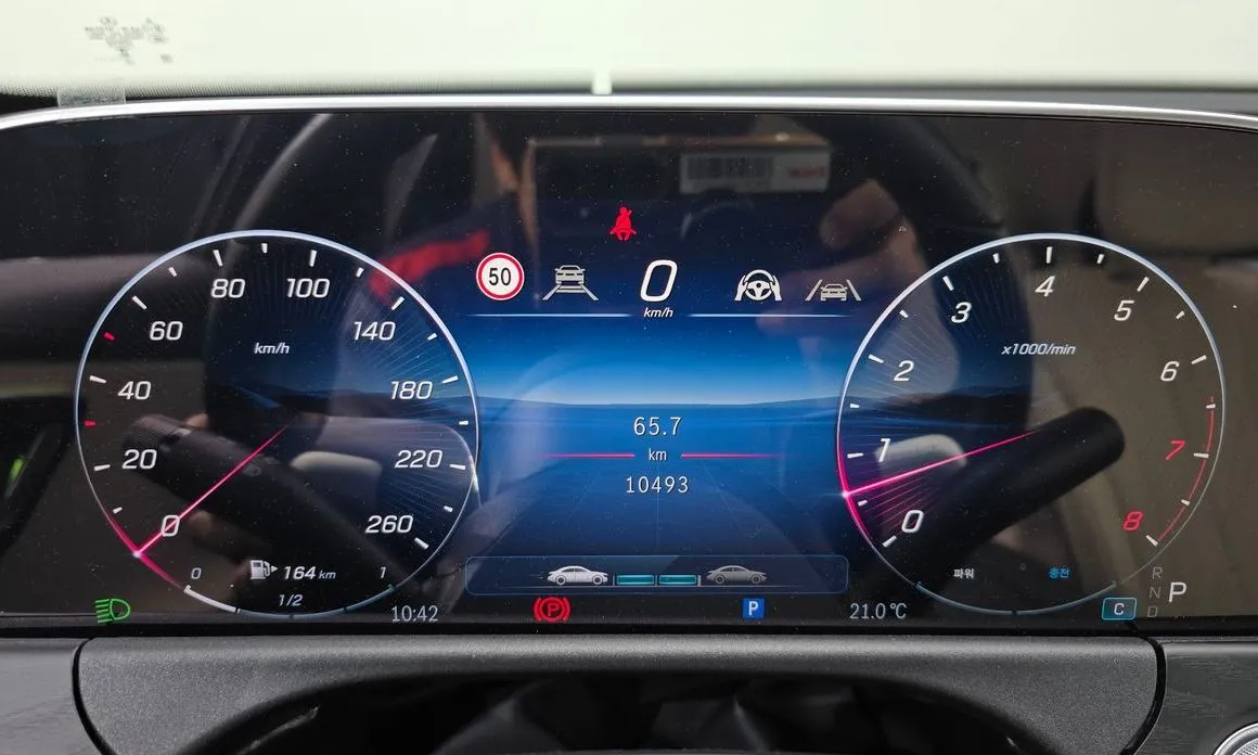 Mercedes-Benz E-Class 2025 из KR, фото 5