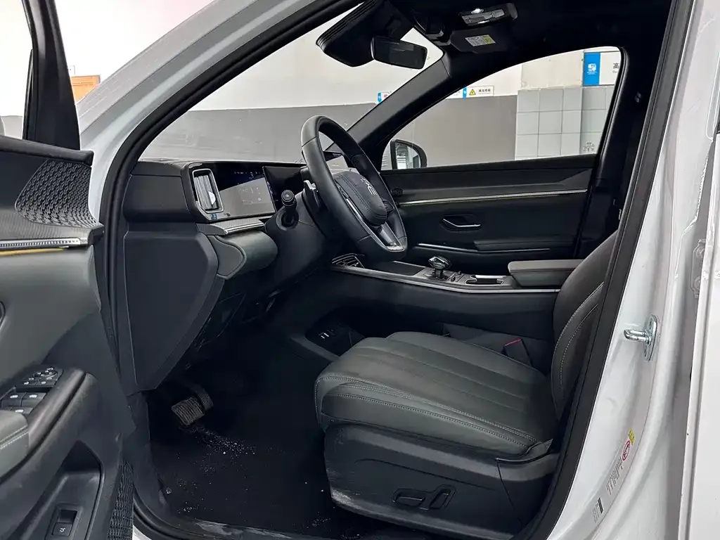 BYD Pro New Energy — фото 6
