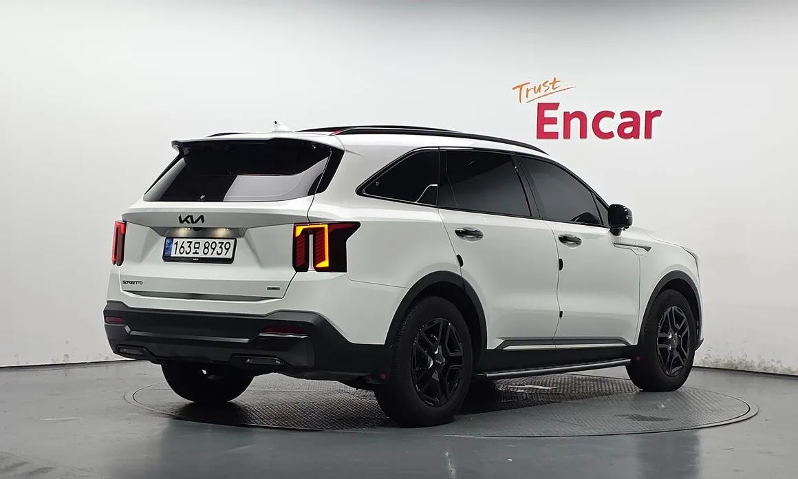 Kia Sorento — фото 3