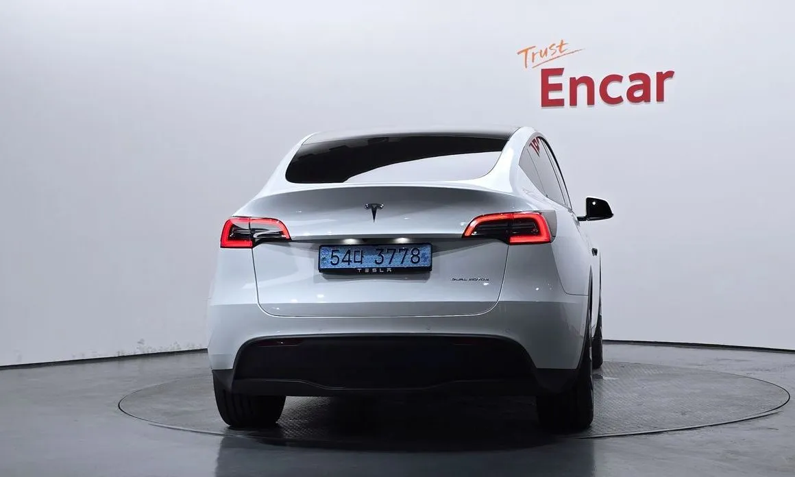 Tesla Model Y 2021 из KR, фото 5