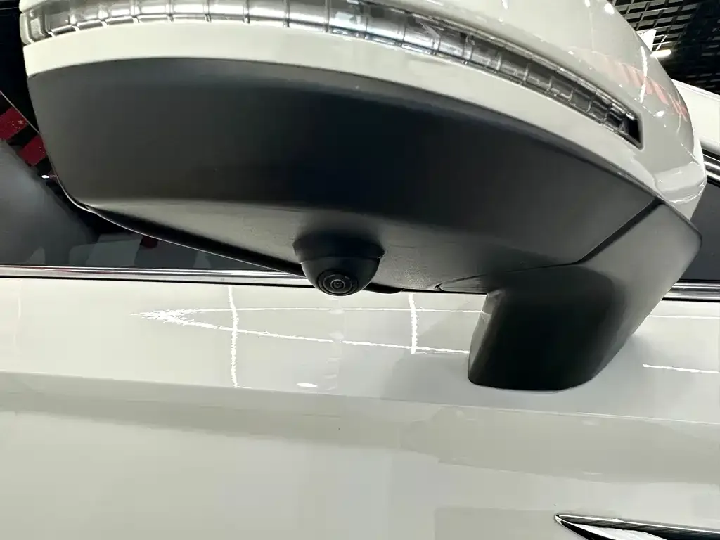 Volkswagen Tharu — фото 2