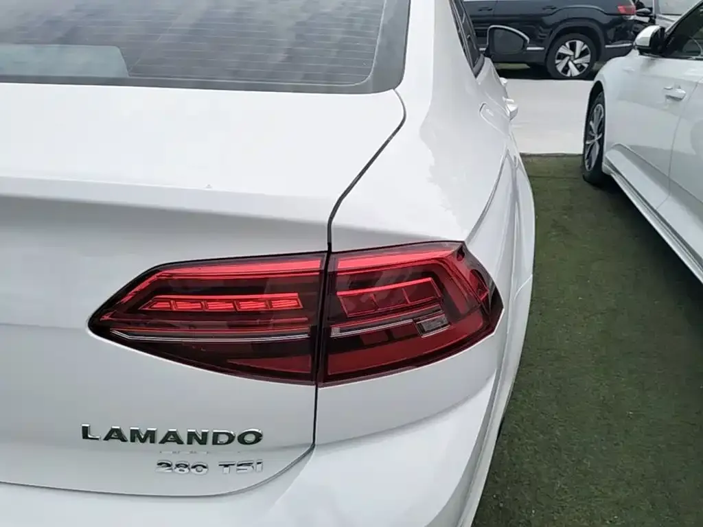 Volkswagen Lamando 2023 из CN, фото 2