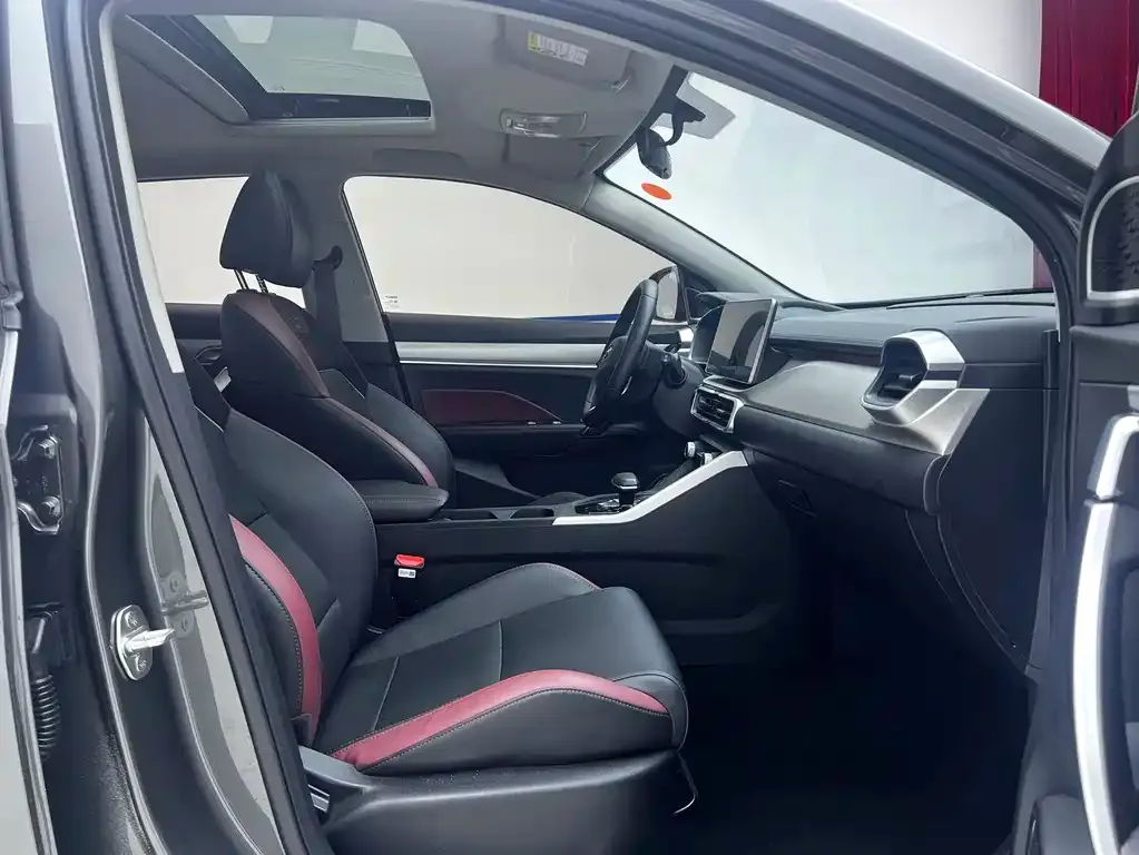 Geely Binyue 2021 из CN, фото 10