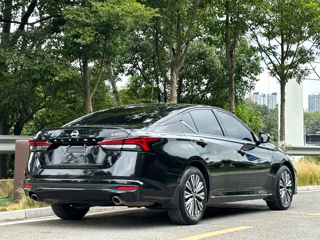Nissan Teana — фото 8