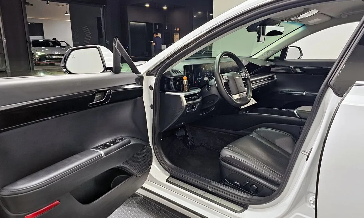 Hyundai Grandeur 2023 из KR, фото 6