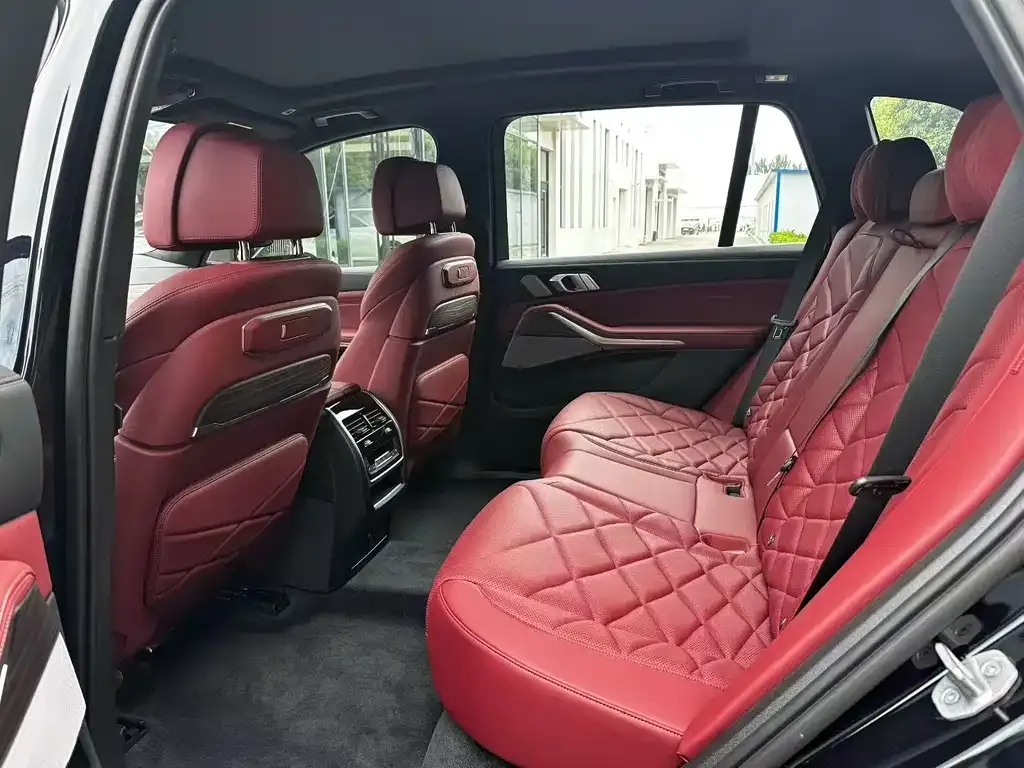BMW X5 2025 из CN, фото 3