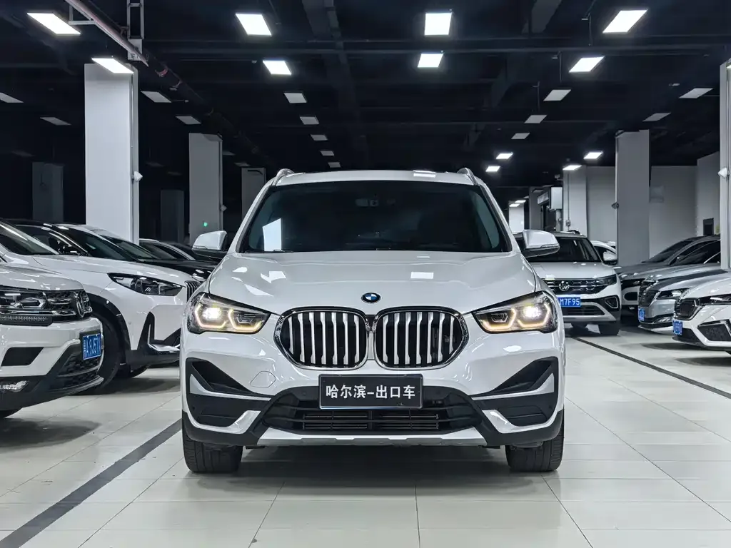 BMW X1 — фото 3