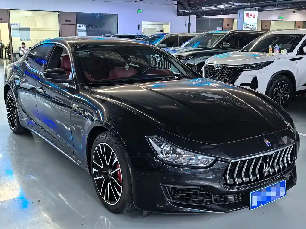 Maserati Ghibli — фото 9